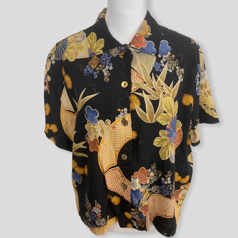 Vintage 90s Clio Black + Multicolor Floral Print Funky Short Sleeve Button Down